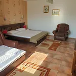 Delta Miraj بيت ضيافة 3*
