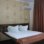 Delta Miraj Pensión 3*