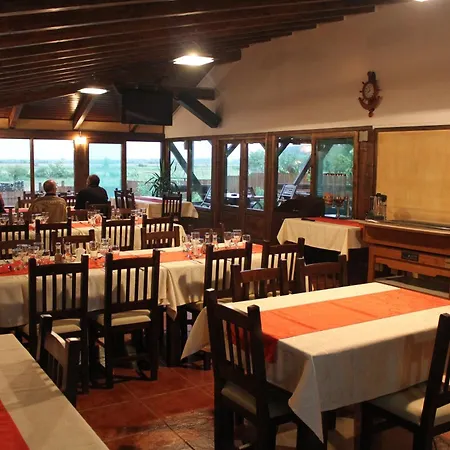 Delta Miraj Casa de hóspedes 3*