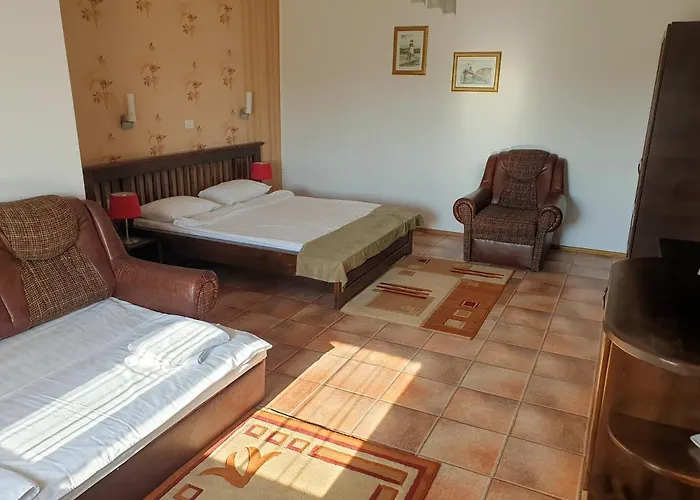 Delta Miraj בית הארחה 3*