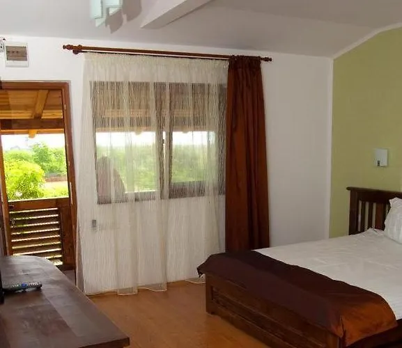 Delta Miraj בית הארחה