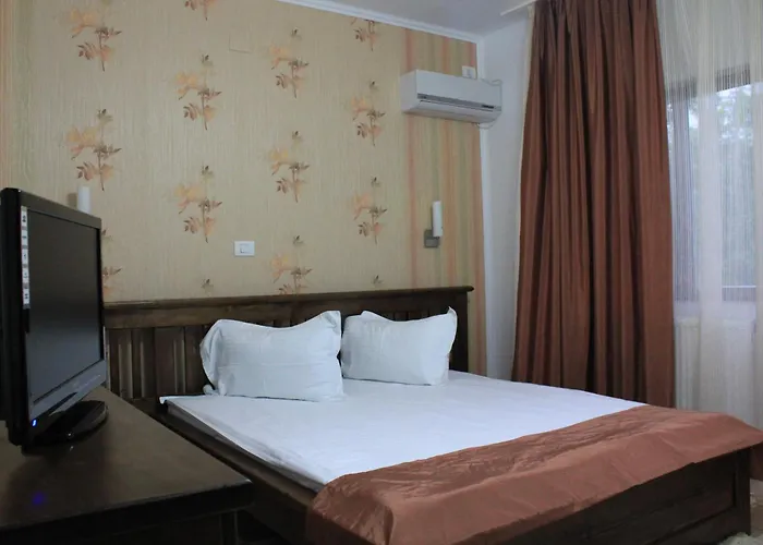 Delta Miraj בית הארחה 3*